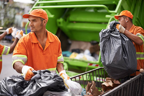 Best Garage Cleanout Services  in Lakes East, CT